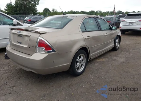 2007 Ford Fusion Se z USA, uszkodzony, nr VIN 3FAHP07ZX7R247903